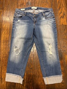 Torrid Distressed Rolled-Cuff Women’s Jeans - Medium Blue